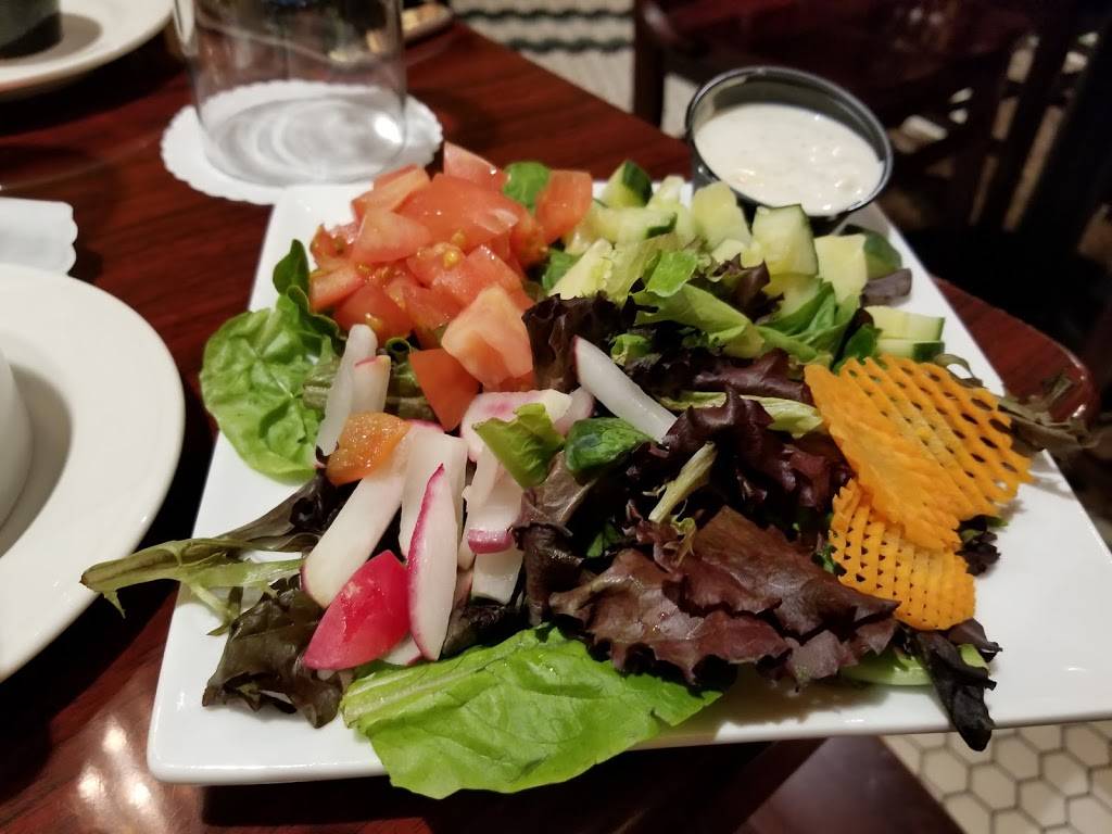 Speakers | restaurant | 2 Somerset Pkwy, Nashua, NH 03063, USA | 6035954155 OR +1 603-595-4155