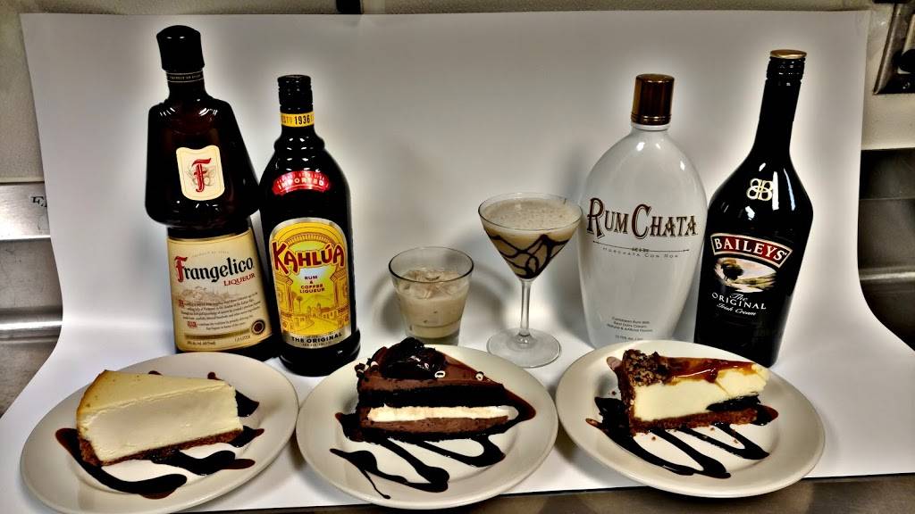 Carbones Bar & Grill | restaurant | 7670 160th St W, Lakeville, MN 55044, USA | 9529972900 OR +1 952-997-2900