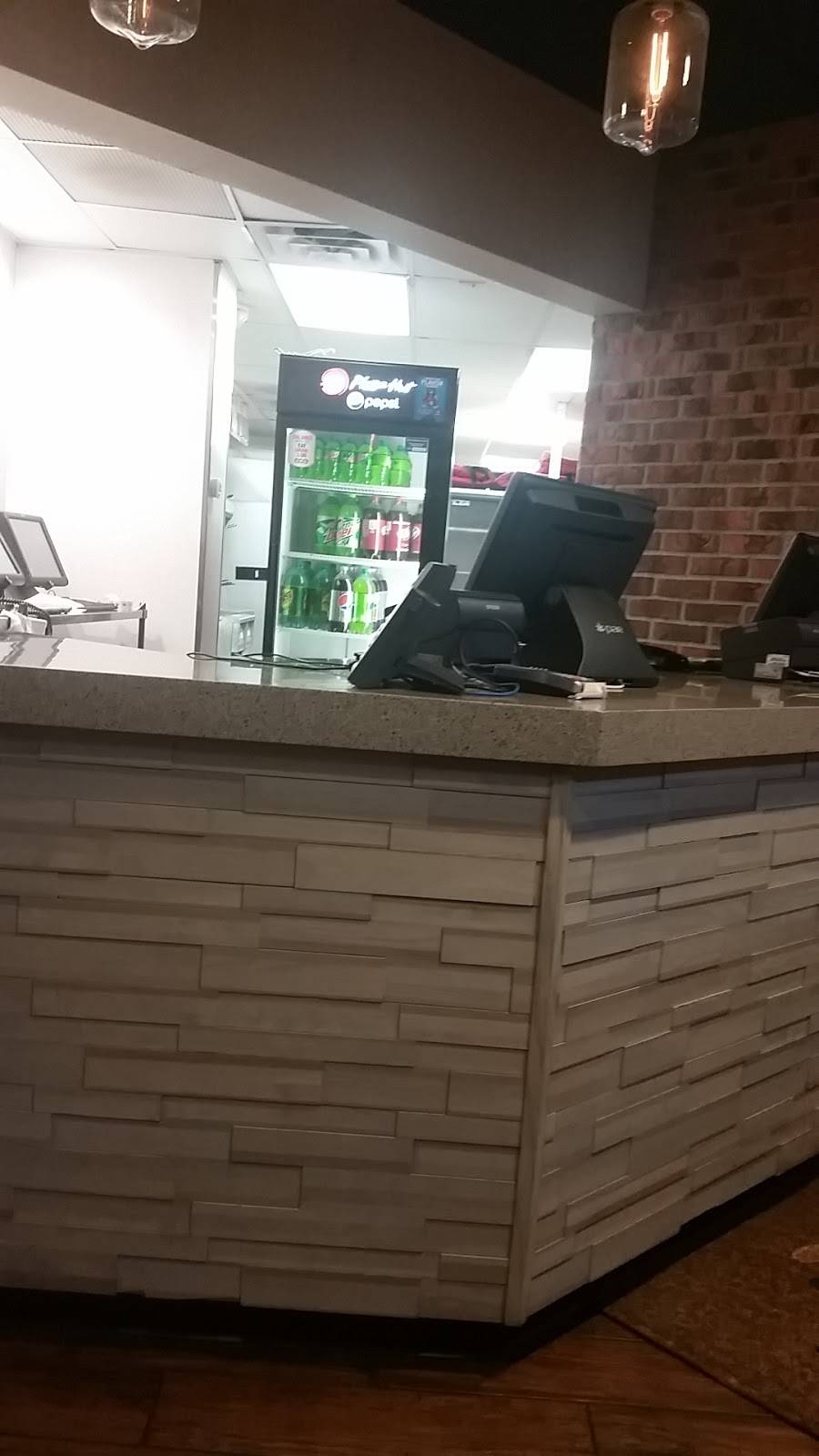 Pizza Hut | restaurant | 3006 S Holt Rd, Indianapolis, IN 46221, USA | 3174849800 OR +1 317-484-9800