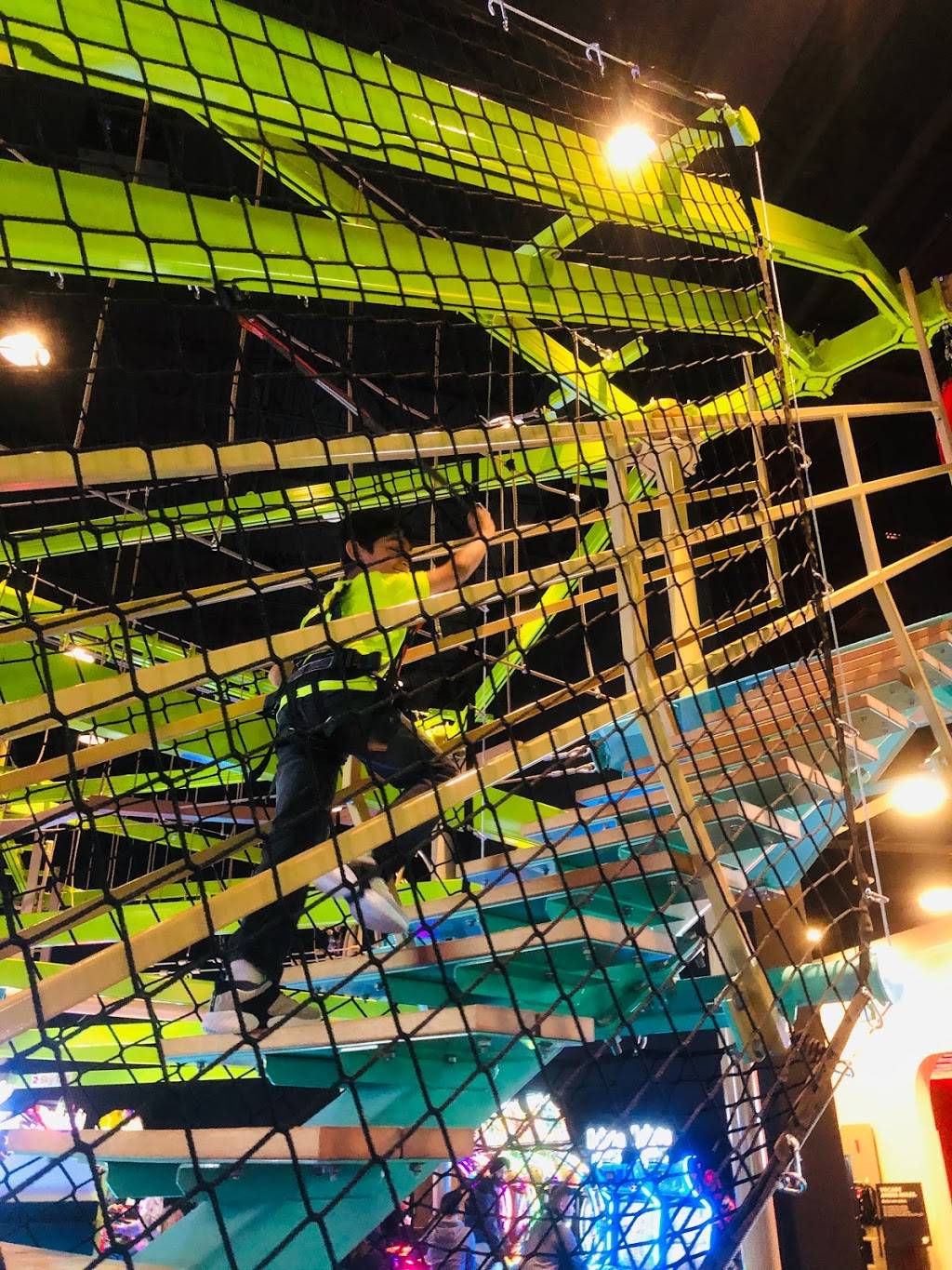 Playdium | restaurant | 20 Biscayne Crescent, Brampton, ON L6W 4S1, Canada | 9057699070 OR +1 905-769-9070