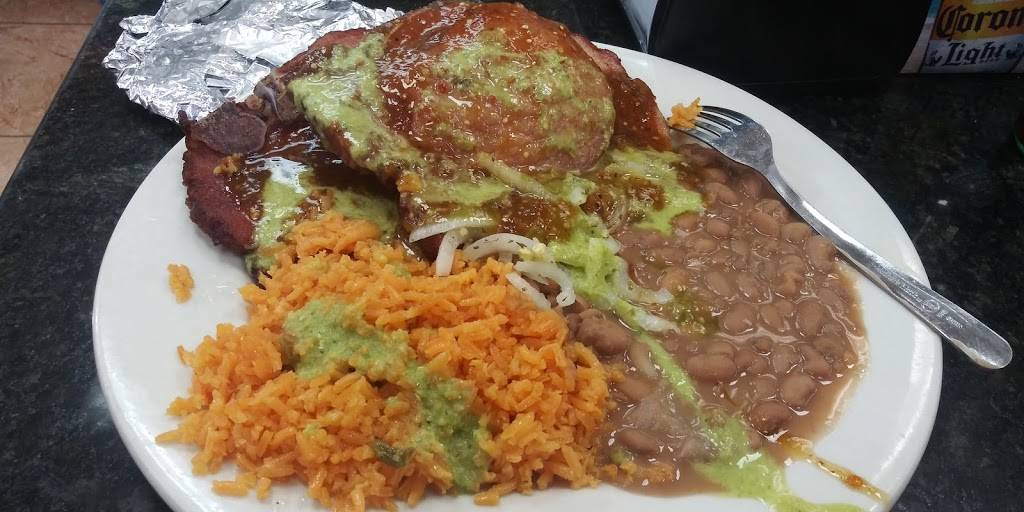 Maxx Foods | restaurant | 4055 23rd Ave SW, Naples, FL 34116, USA | 2393043311 OR +1 239-304-3311