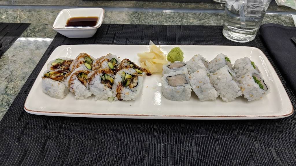 Wicker Park Seafood & Sushi | restaurant | Chicago, IL 60666, USA | 8776727467 OR +1 877-672-7467