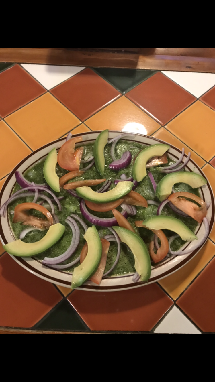 Tacos y Mariscos El Tiburon | restaurant | 1622 SW Roxbury St, Seattle, WA 98106, USA | 2067674026 OR +1 206-767-4026