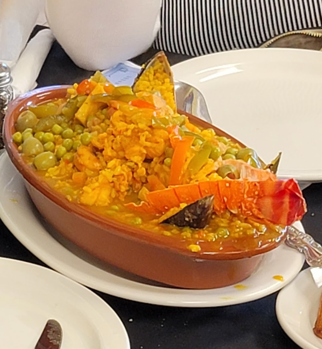 Chef Bigote Restaurant | restaurant | 4031 W Hillsborough Ave, Tampa, FL 33614, USA | 8134501277 OR +1 813-450-1277