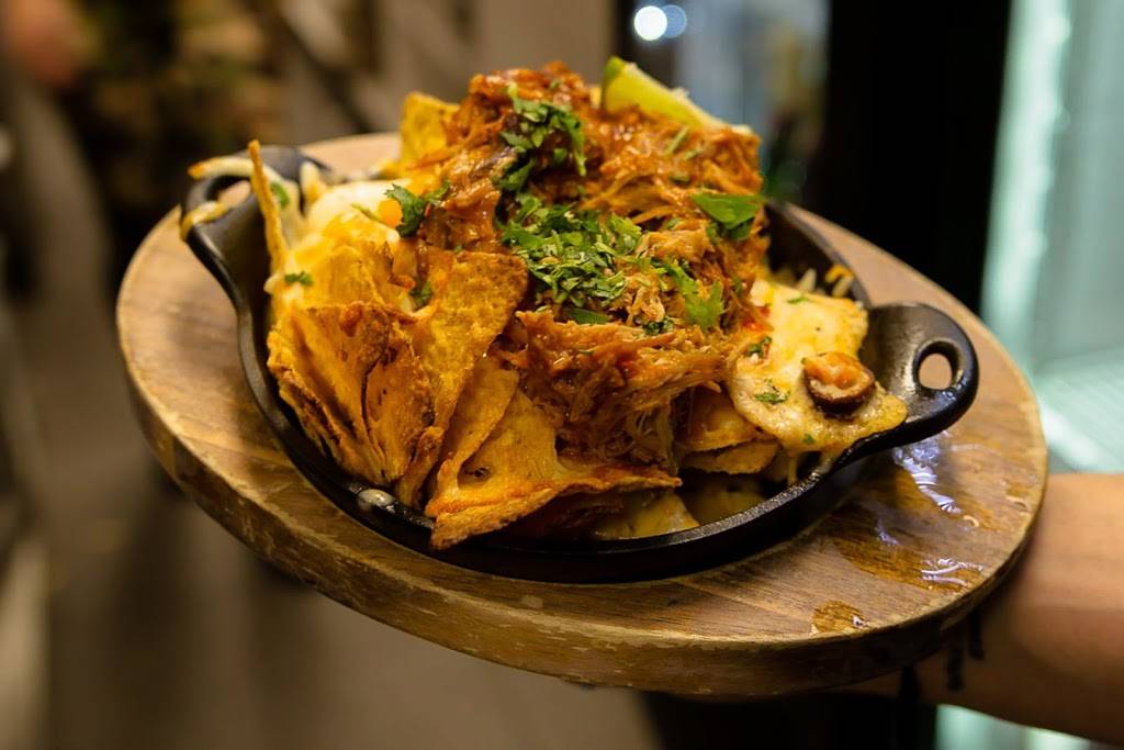 SHAKER | restaurant | 3050 Boulevard de Portland # N36, Sherbrooke, QC J1L 1K1, Canada | 8194163134 OR +1 819-416-3134