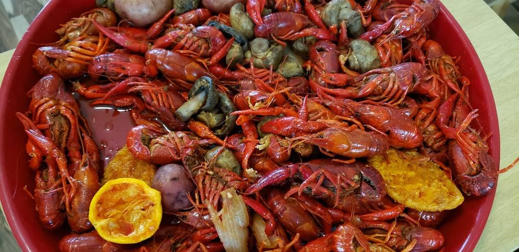 Busters Crawfish | restaurant | 939 Mason Rd, Katy, TX 77450, USA | 2815993420 OR +1 281-599-3420