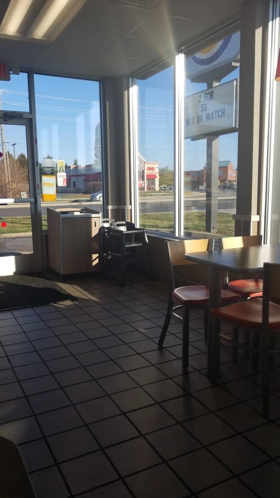 Burger King | restaurant | 11741 Pendleton Pike, Indianapolis, IN 46236, USA | 3178260044 OR +1 317-826-0044