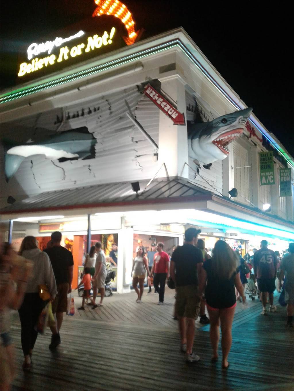 Wild Bills | restaurant | 403 S Baltimore Ave, Ocean City, MD 21842, USA | 4102892227 OR +1 410-289-2227