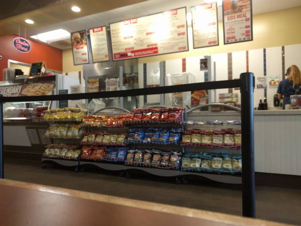 Jersey Mikes Subs | meal takeaway | 833 S Main Ave, Fallbrook, CA 92028, USA | 7607232472 OR +1 760-723-2472
