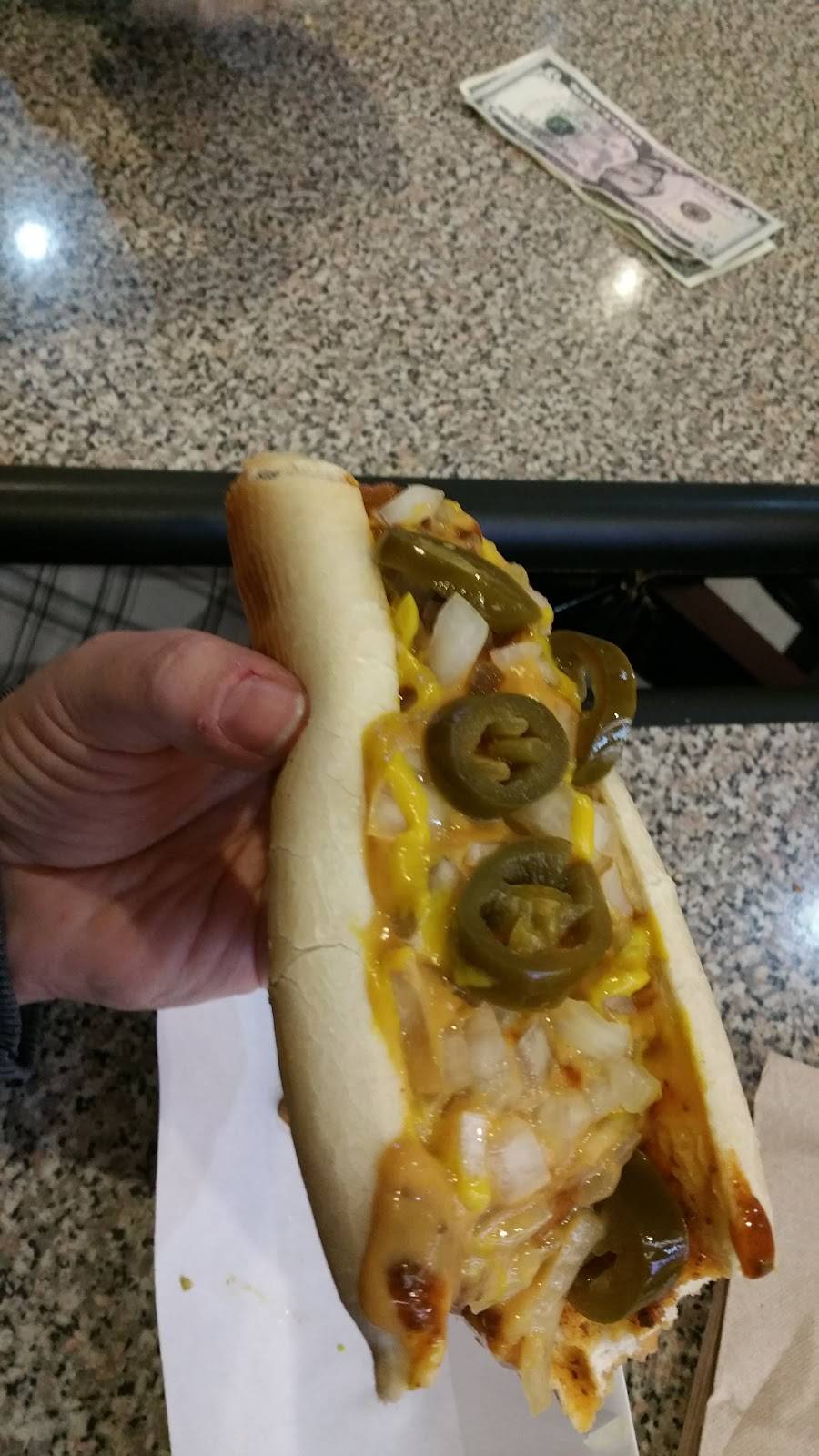 Nathans Famous – Ballys | restaurant | 3645 S Las Vegas Blvd, Las Vegas, NV 89109, USA | 7024899330 OR +1 702-489-9330