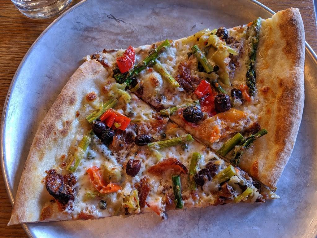 East Glisan Pizza Lounge | restaurant | 8001 NE Glisan St, Portland, OR 97213, USA | 9712794273 OR +1 971-279-4273