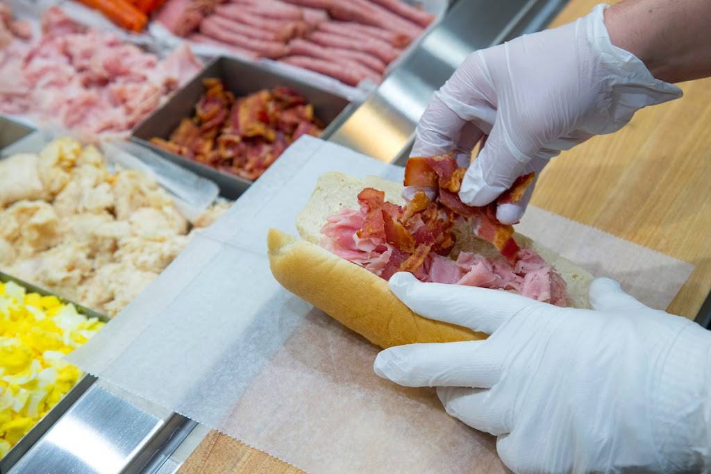 Lance and Ellies | restaurant | 2229 Lincoln Way, Ames, IA 50014, USA | 5152944755 OR +1 515-294-4755