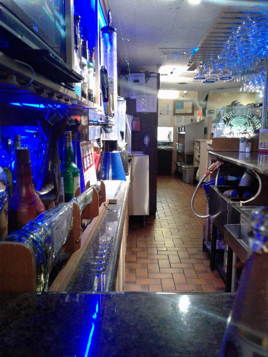 La Perla Del Mar | restaurant | 9536 Long Beach Blvd, South Gate, CA 90280, USA | 3235676862 OR +1 323-567-6862