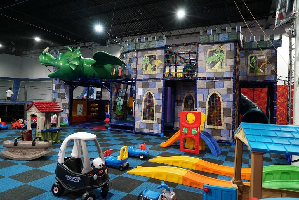 Dezerland Park Miami | restaurant | 14401 NE 19th Ave, North Miami, FL 33181, USA | 7865905000 OR +1 786-590-5000