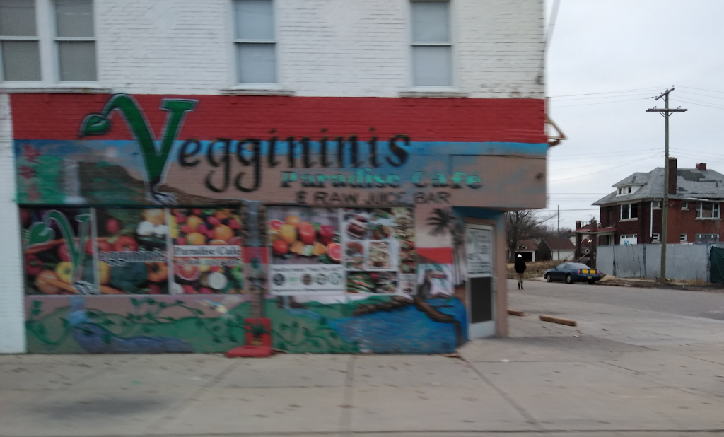VEGGININIS PARADISE CAFE | restaurant | 15439 Mack Ave, Detroit, MI 48224, USA | 3133320447 OR +1 313-332-0447
