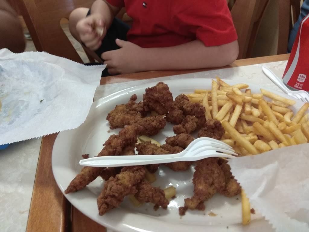 Las Canastillas Restaurant / Pupuseria | restaurant | 326 Broad St, Newark, NJ 07104, USA | 9734851763 OR +1 973-485-1763