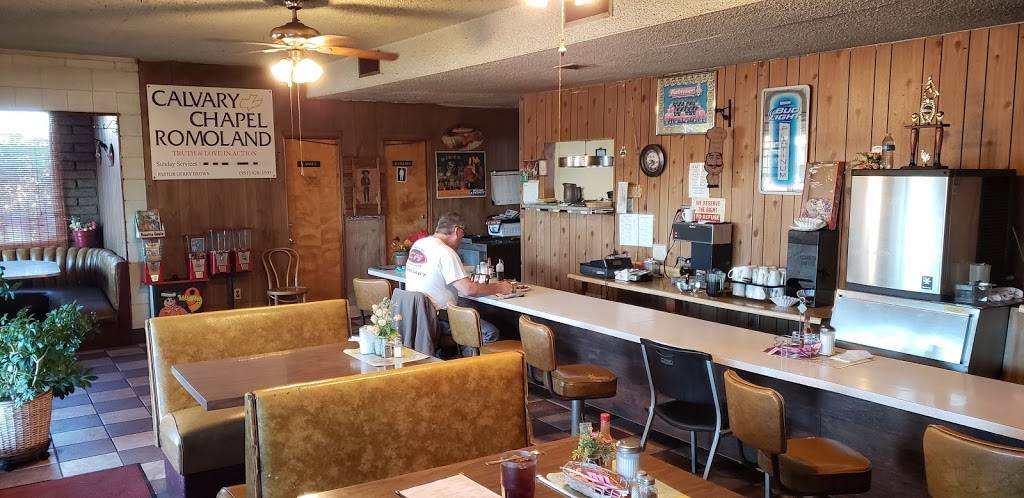 Annies Restaurant | restaurant | 27666 CA-74, Romoland, CA 92585, USA | 9519280217 OR +1 951-928-0217