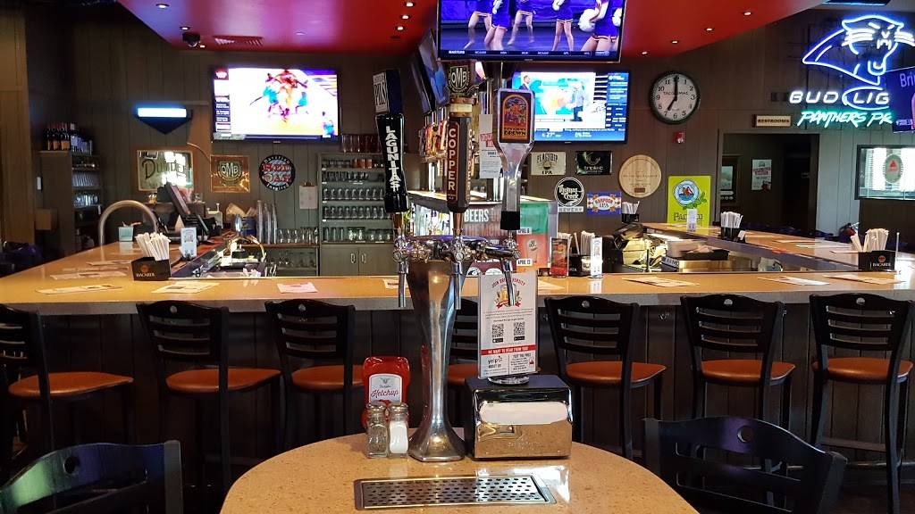 Taco Mac | restaurant | 517 University Center Blvd, Charlotte, NC 28262, USA | 7047177083 OR +1 704-717-7083