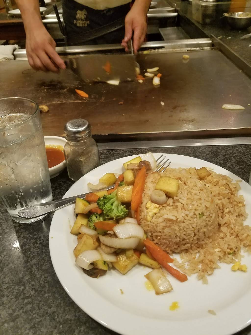 Lees Golden Buddha Restaurant | restaurant | 3861 Roswell Rd NE, Atlanta, GA 30342, USA | 4042613777 OR +1 404-261-3777