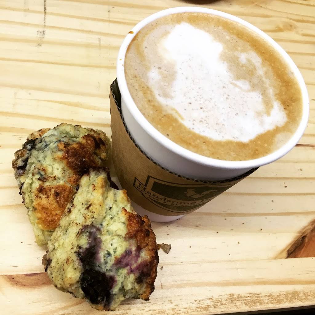 Handsome Rooster Coffee | restaurant | 338 N Market St, Mt Carmel, IL 62863, USA | 6189880151 OR +1 618-988-0151