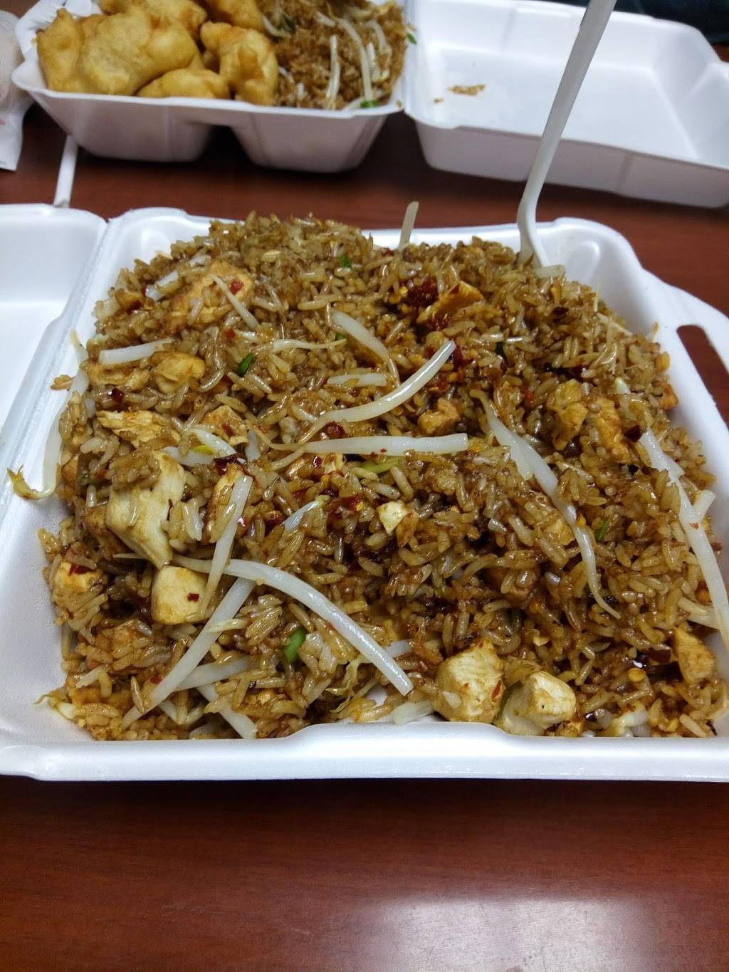 Mee Jun Chop Suey | restaurant | 526 Sheridan Rd, Highwood, IL 60040, USA | 8474325225 OR +1 847-432-5225