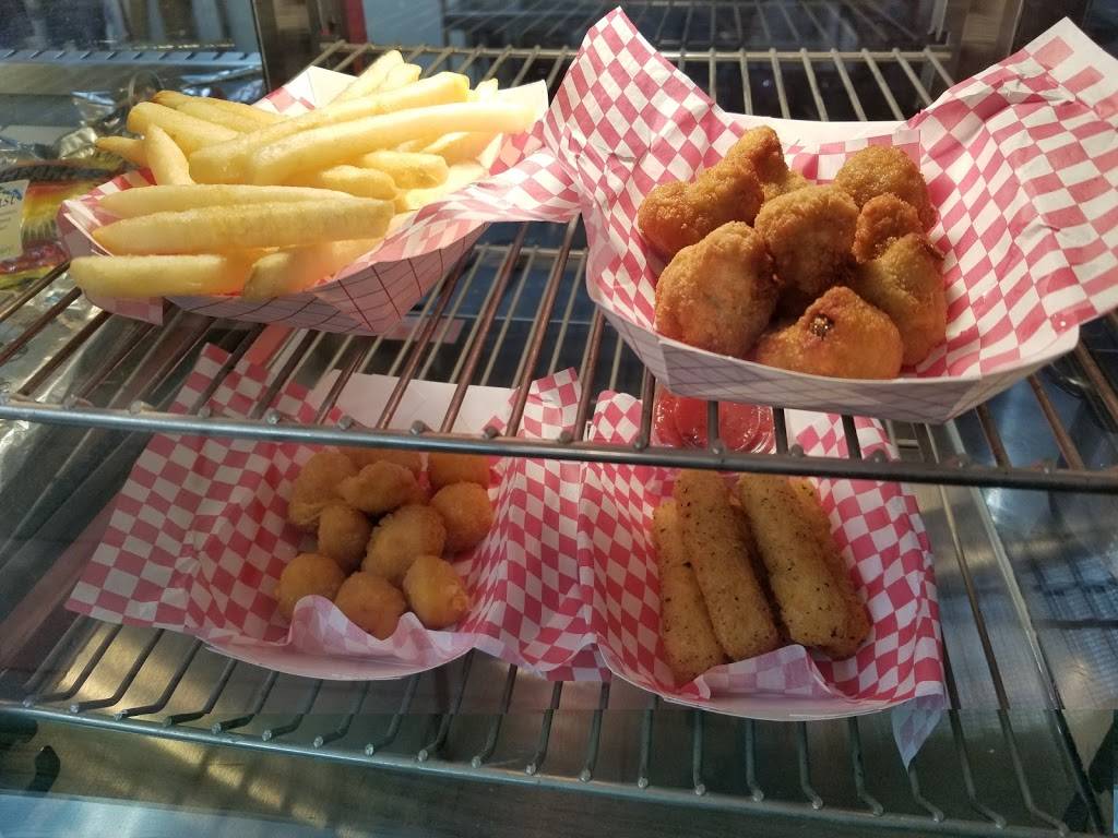 Cases Corner travel center, free truck parking with diesel fuel | restaurant | 1559 MO-215, Brighton, MO 65617, USA | 4177562131 OR +1 417-756-2131