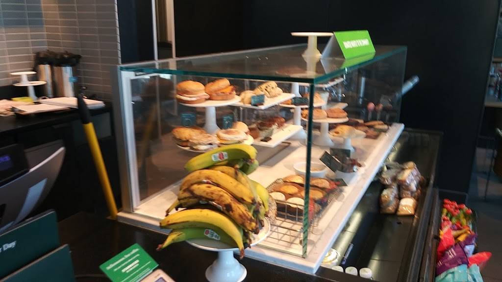 Starbucks | cafe | 21001 San Ramon Valley Blvd, San Ramon, CA 94583, USA | 9254790470 OR +1 925-479-0470