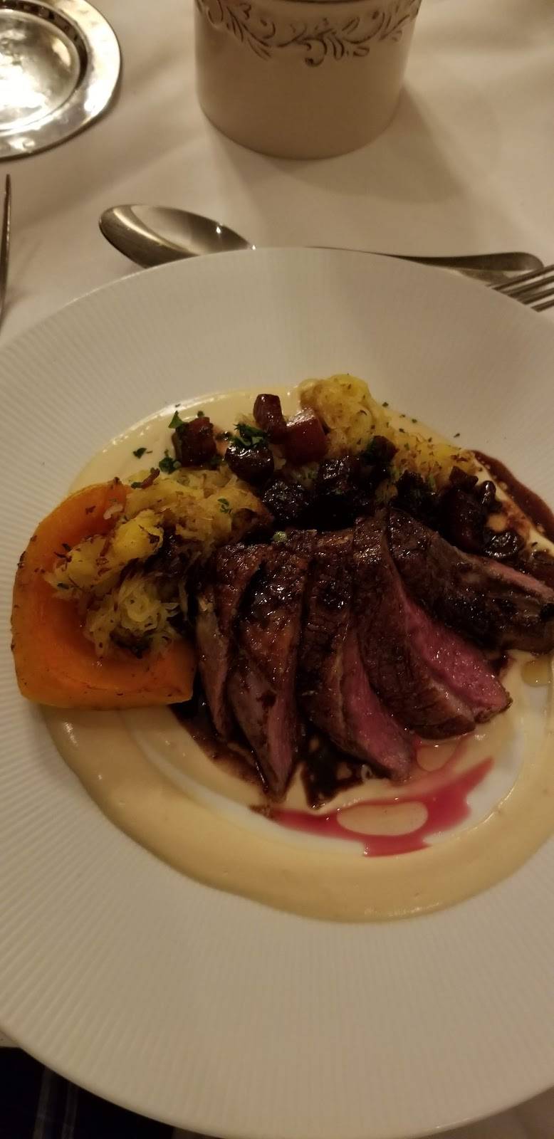 Paris 7th | restaurant | 3324 W 7th St, Fort Worth, TX 76107, USA | 8174895300 OR +1 817-489-5300