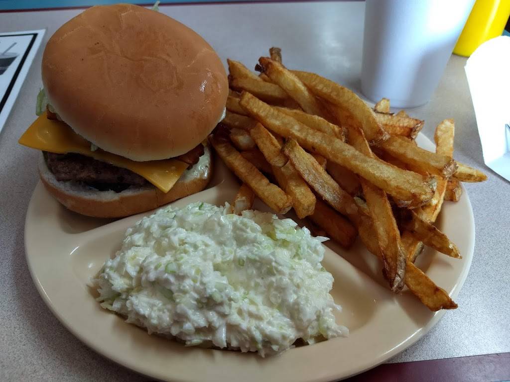 Sambos 903 Drive In | restaurant | 1445 Flat Creek Rd, Lancaster, SC 29720, USA | 8032856113 OR +1 803-285-6113