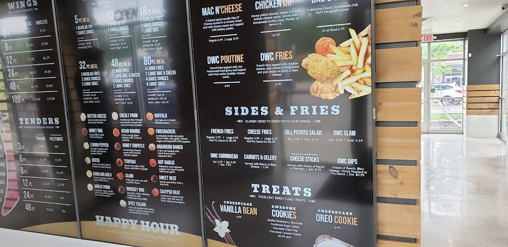 Detroit Wing Company | restaurant | 118 W Highland Rd Unit 200, Howell, MI 48855, USA | 5172344880 OR +1 517-234-4880