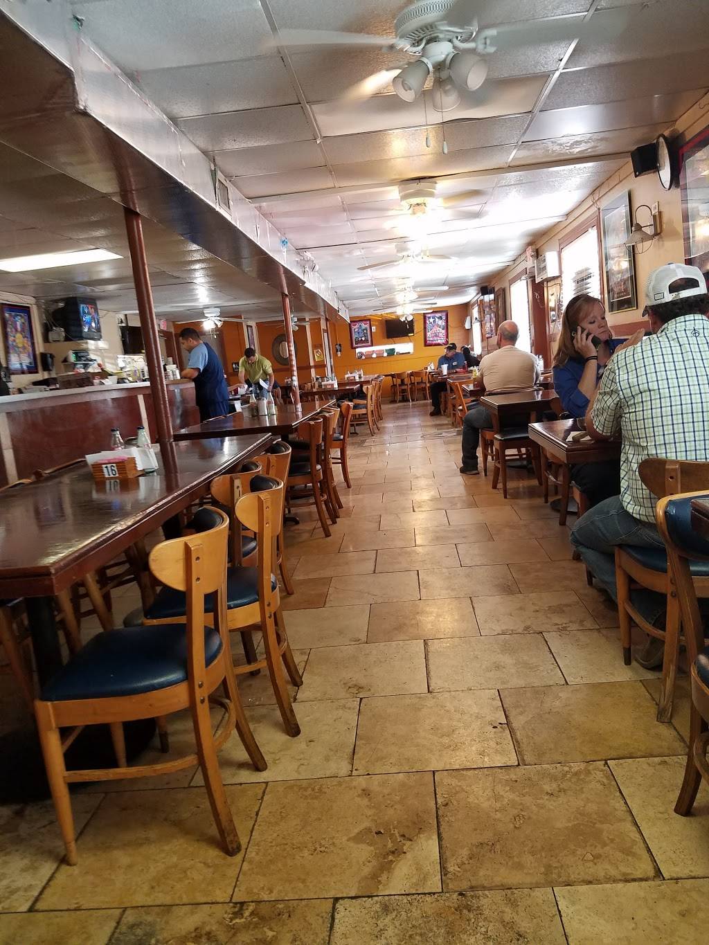 Saritas Mexican Restaurant | restaurant | 3023 S WW White Rd, San Antonio, TX 78222, USA | 2103599774 OR +1 210-359-9774