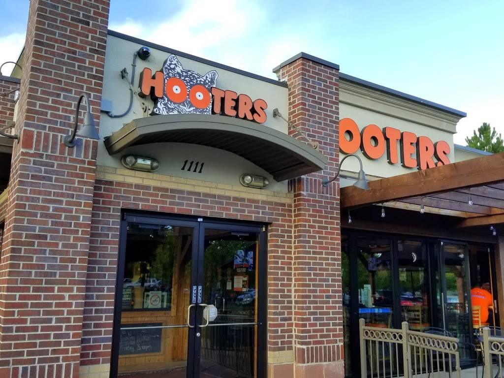 Hooters | Westminster | restaurant | 1111 W 120th Ave, Westminster, CO 80234, USA | 3039914668 OR +1 303-991-4668