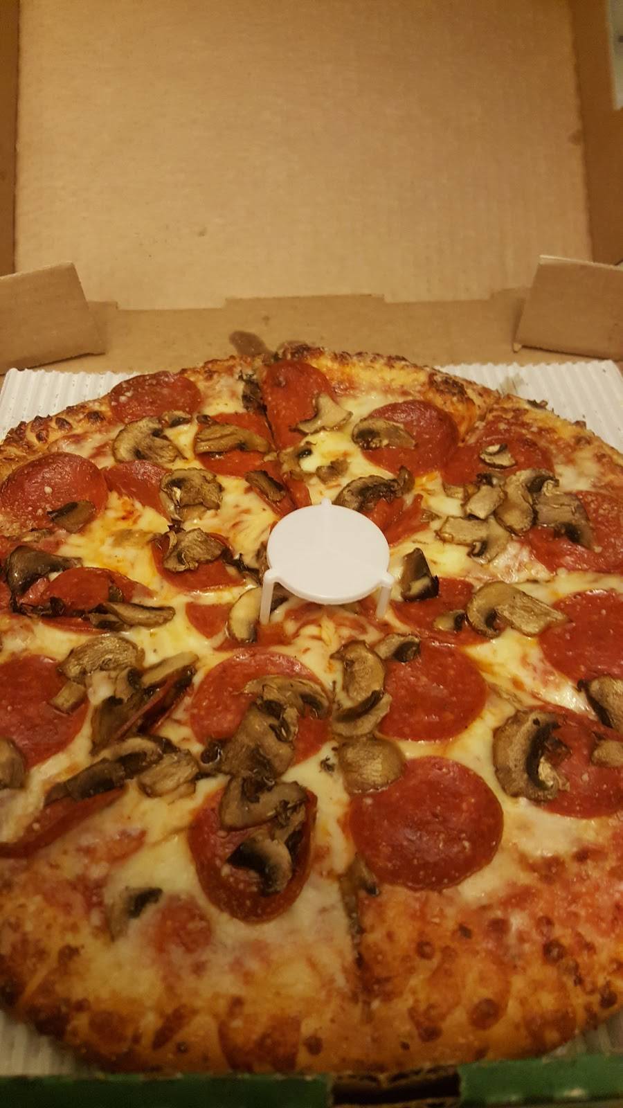 Marios Pizza and Subs | restaurant | 30915 Ann Arbor Trail, Westland, MI 48185, USA | 7342450005 OR +1 734-245-0005