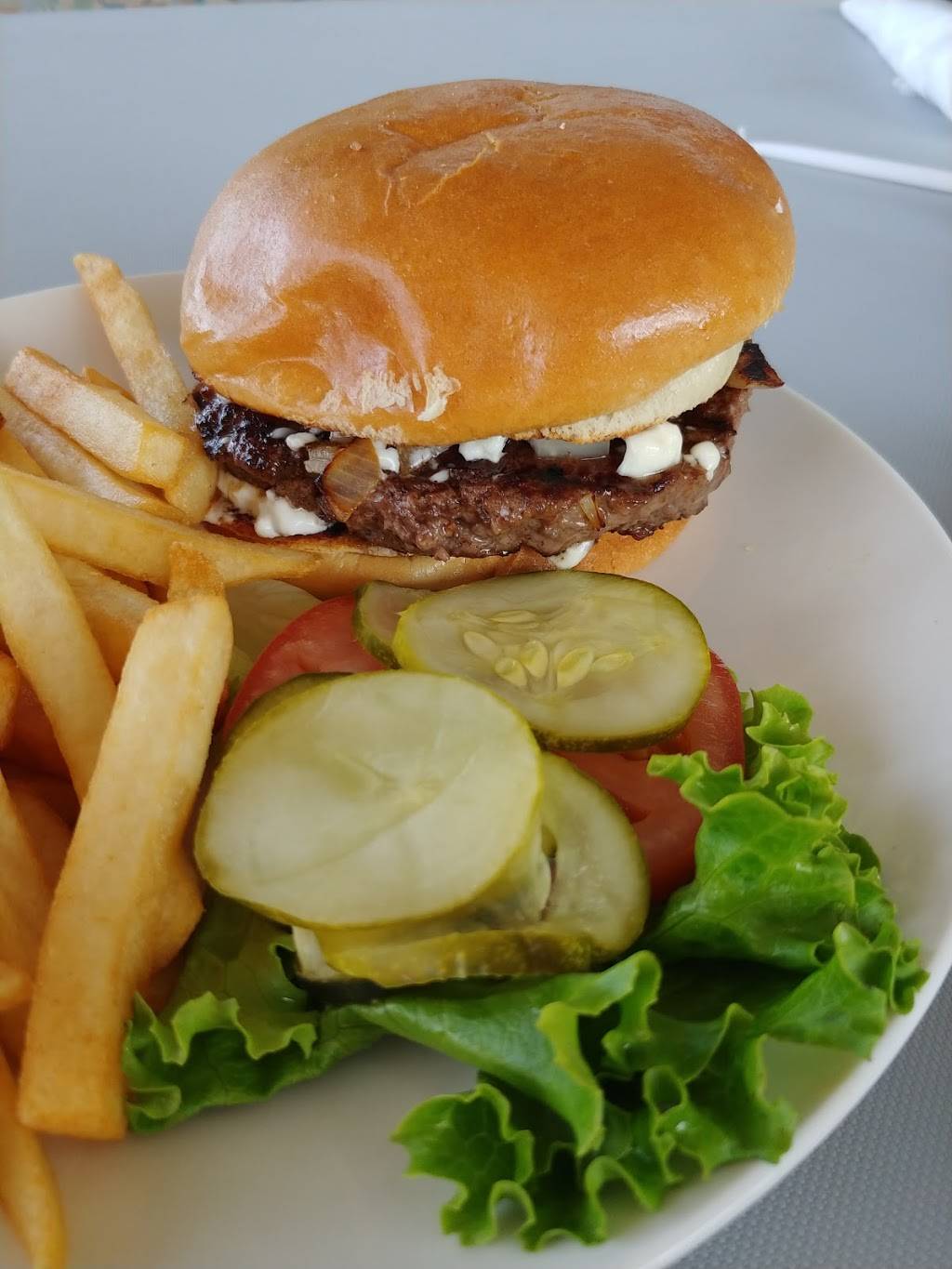 Poached | restaurant | 46350 Dequindre Rd, Shelby Charter Twp, MI 48317, USA | 5869917448 OR +1 586-991-7448