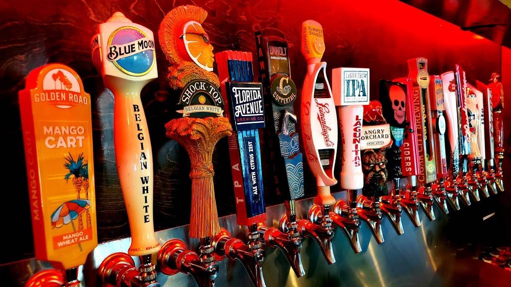 PaddyWagon Irish Pub | restaurant | 1852 James L Redman Pkwy, Plant City, FL 33563, USA | 8137045902 OR +1 813-704-5902