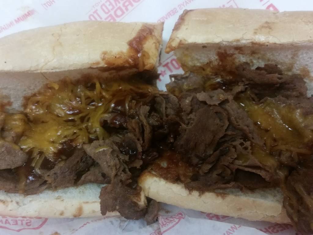 Charleys Philly Steaks | restaurant | 9710 Airport Blvd, San Antonio, TX 78216, USA | 2108298211 OR +1 210-829-8211
