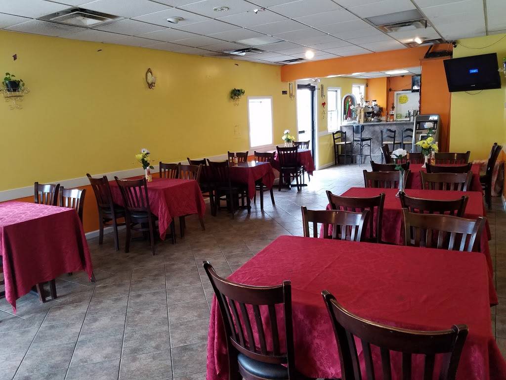 Manantial Lupita. Comida Ecuatoriana | restaurant | 96 Pacific St, Newark, NJ 07105, USA | 9732304433 OR +1 973-230-4433