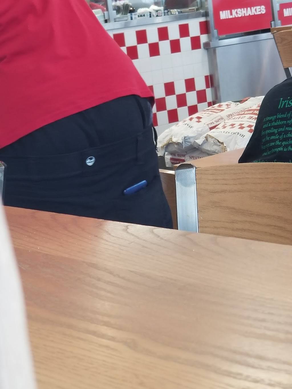 Five Guys | meal takeaway | 45250-B Worth Ave, California, MD 20619, USA | 3018636111 OR +1 301-863-6111