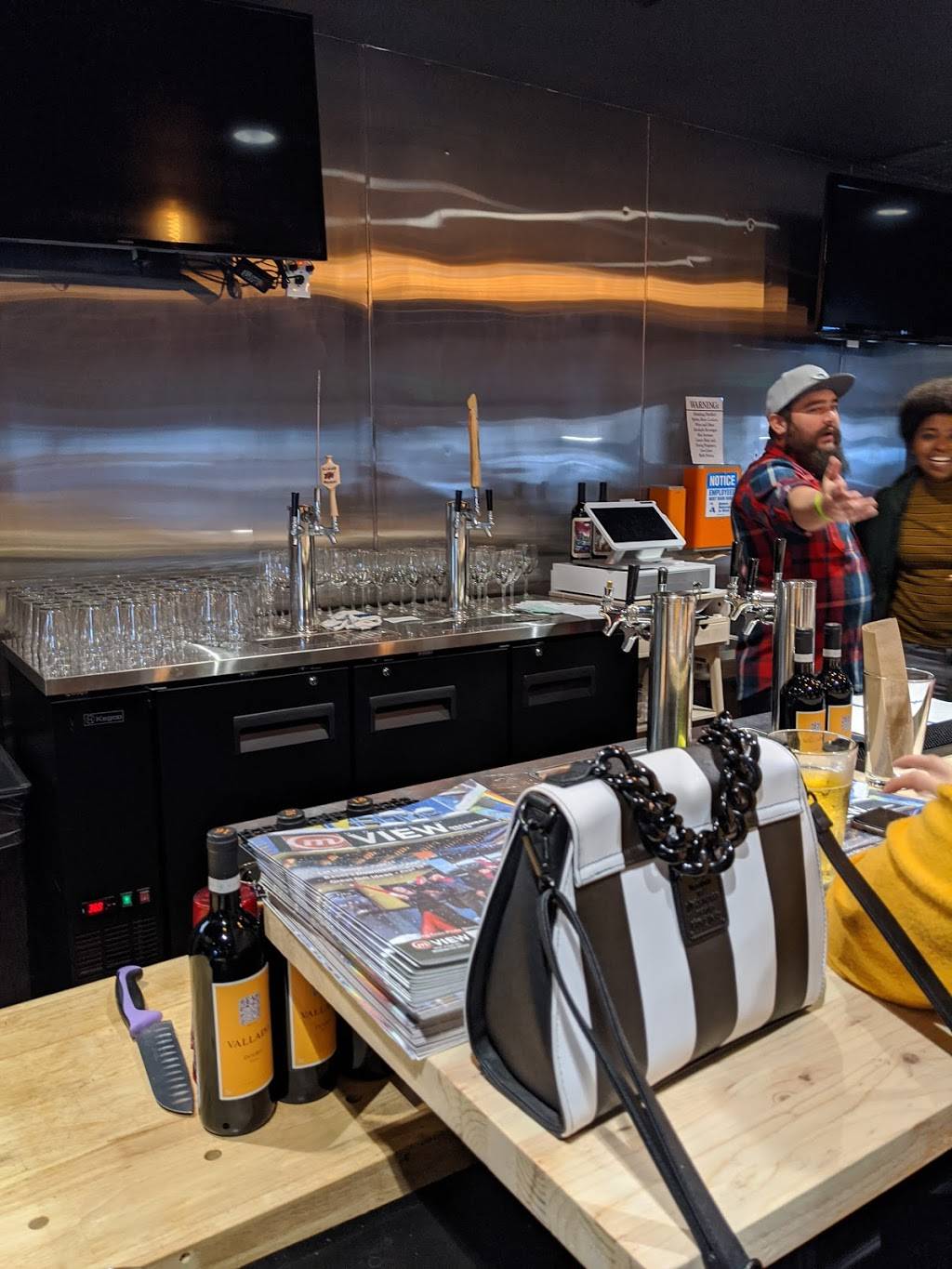 Downtown Gastropub by Bauers | restaurant | 822 9th St, Modesto, CA 95354, USA | 2093129558 OR +1 209-312-9558