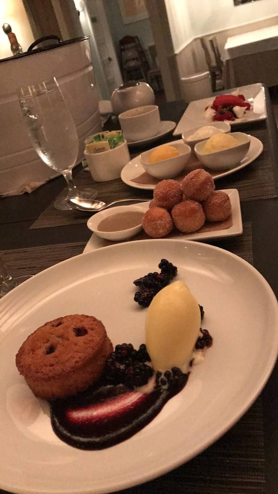 North Fork Table & Inn | restaurant | 57225 Main Rd, Southold, NY 11971, USA | 6317650177 OR +1 631-765-0177