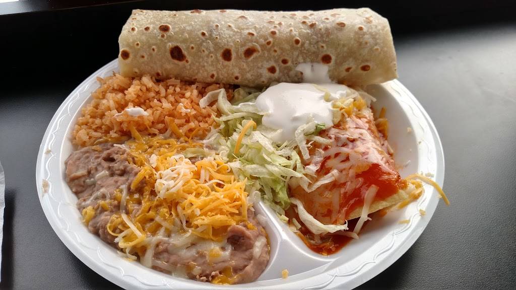 Linas Mexican Restaurant | restaurant | 5832 S 144th St, Omaha, NE 68137, USA | 4028952101 OR +1 402-895-2101