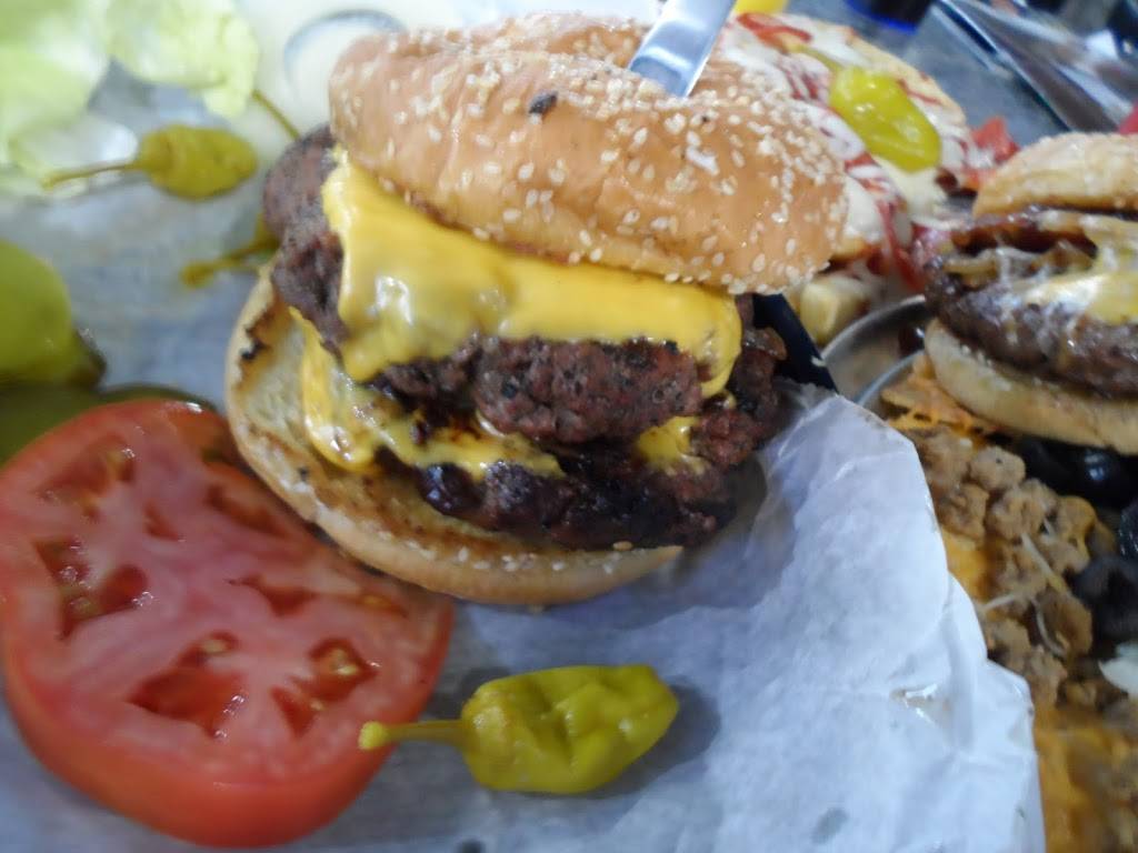 Wild Coney | meal takeaway | 18737 West Rd, Woodhaven, MI 48183, USA | 7346711115 OR +1 734-671-1115