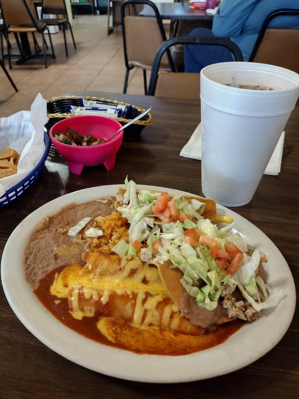 Cazuelas | restaurant | 149 W Rowson St, San Benito, TX 78586, USA | 9562769797 OR +1 956-276-9797