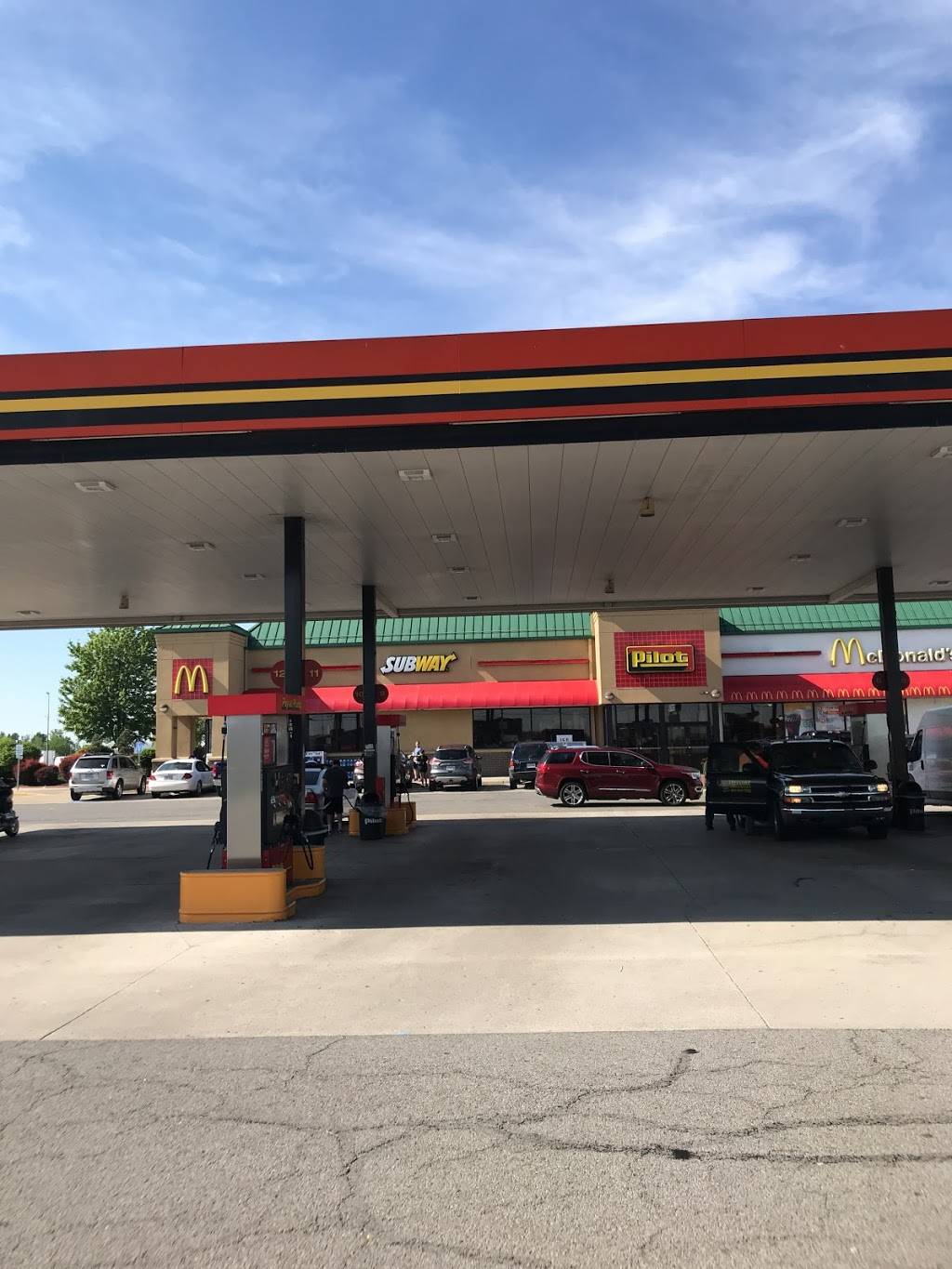 Subway Restaurants | restaurant | 427 E Main St, Beaverdam, OH 45808, USA | 4196437233 OR +1 419-643-7233