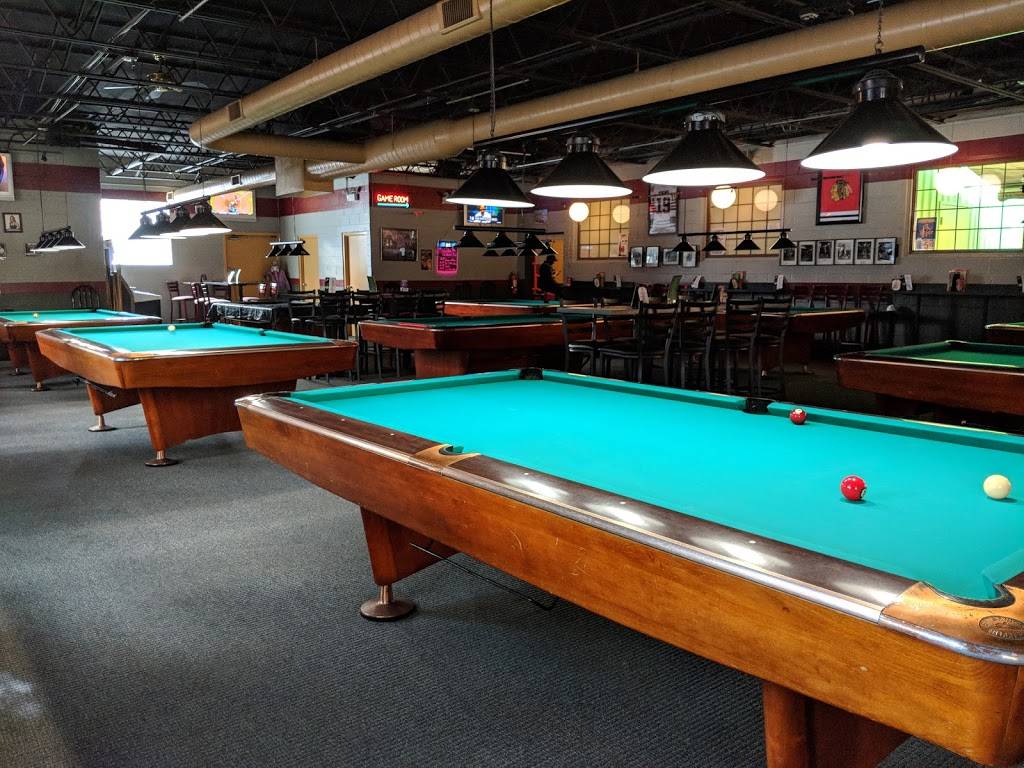 City Pool Hall & Sports Bar | restaurant | 640 W Hubbard St, Chicago, IL 60654, USA | 3124919690 OR +1 312-491-9690