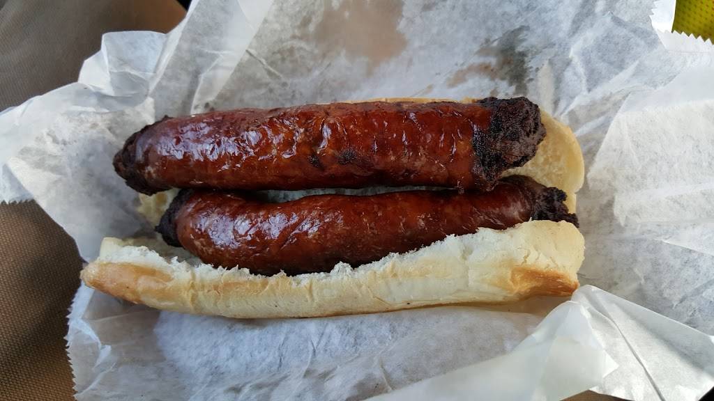 Helens Sausage House | restaurant | 4866 N Dupont Hwy, Smyrna, DE 19977, USA | 3026534200 OR +1 302-653-4200