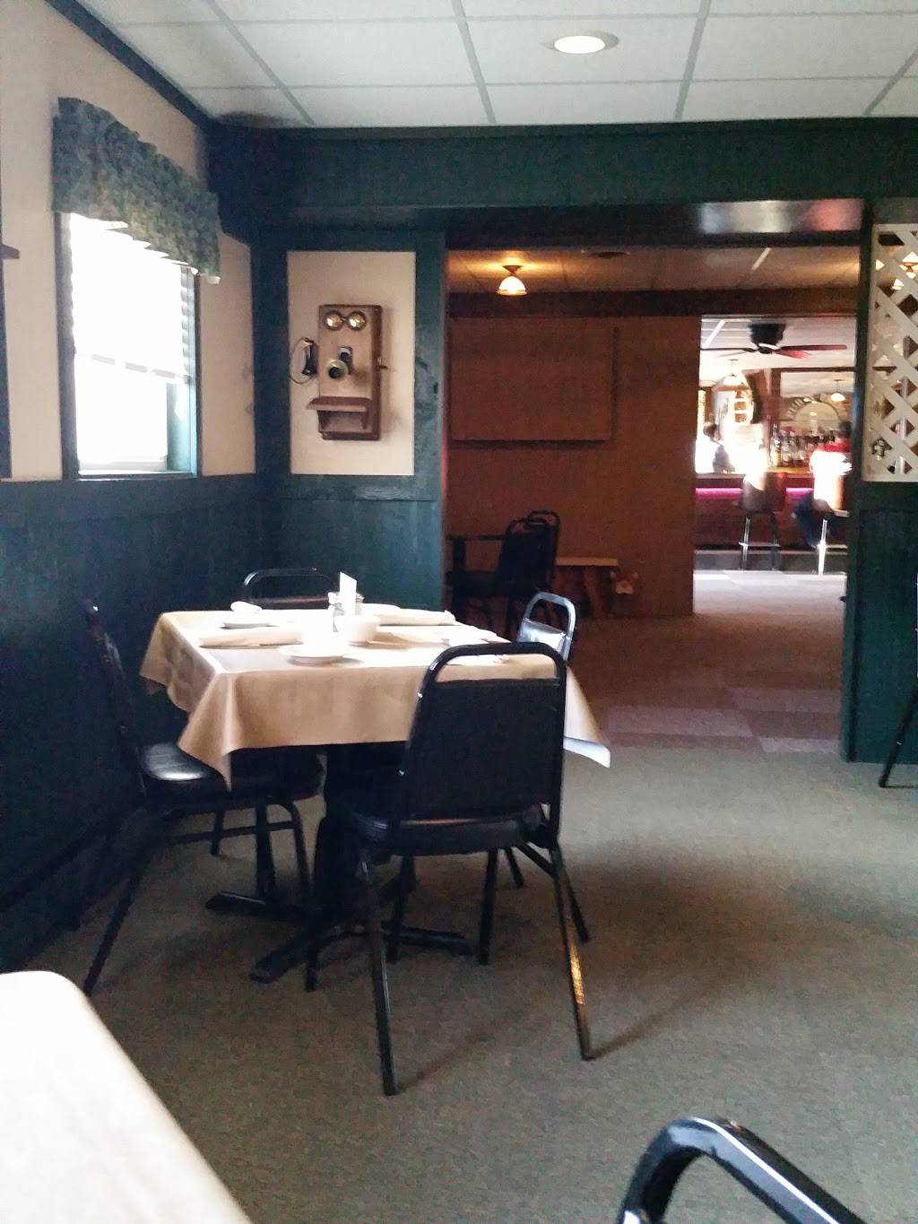 Pub N Prime | restaurant | 105 S Lyons St, Marquette, WI 53947, USA | 9203943800 OR +1 920-394-3800