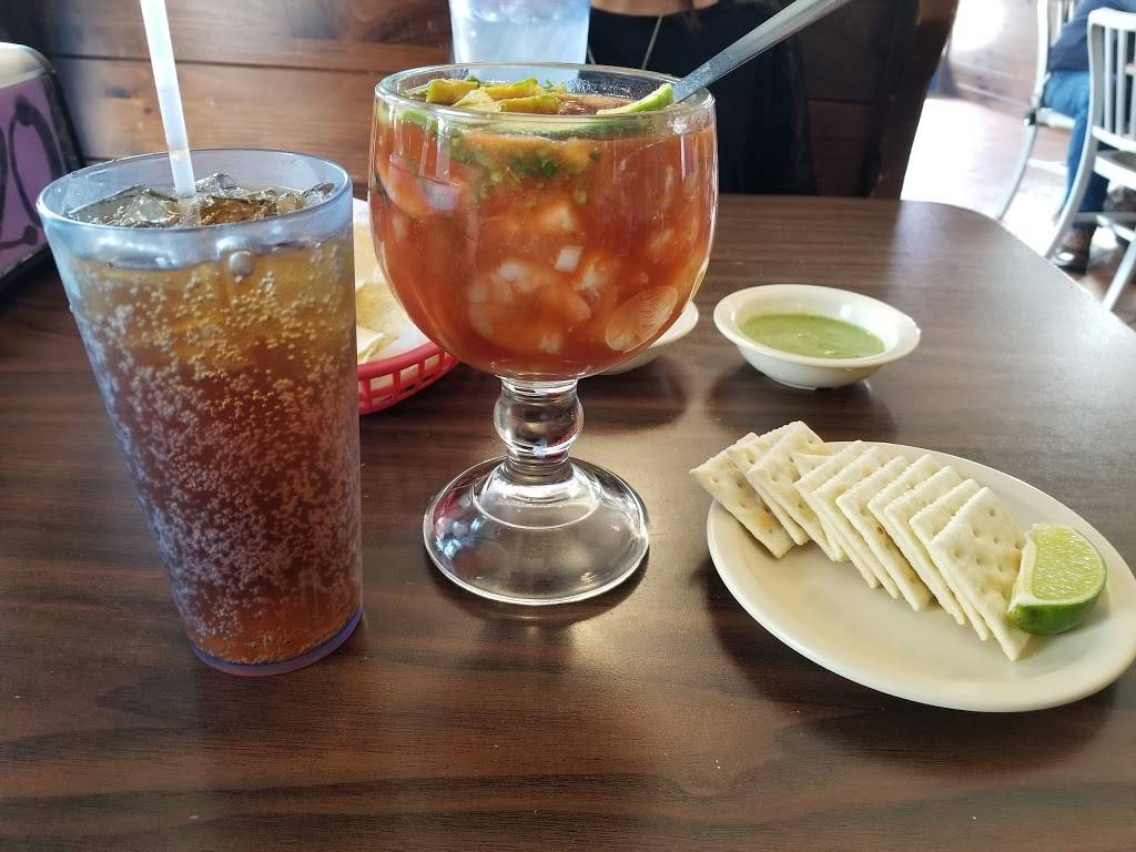 El Sinaloense Seafood & Bar | restaurant | 1711 Garth Rd, Baytown, TX 77520, USA | 8329264026 OR +1 832-926-4026