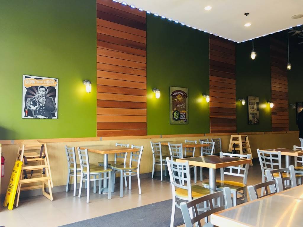 Mucho Burrito Fresh Mexican Grill | restaurant | 890 Main St E, Milton, ON L9T 0J4, Canada | 9052030048 OR +1 905-203-0048