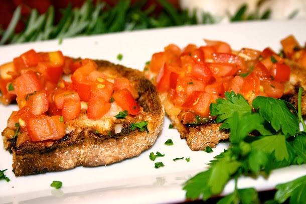 Ginos Trattoria | restaurant | 597 US-6, Mahopac, NY 10541, USA | 8456281911 OR +1 845-628-1911